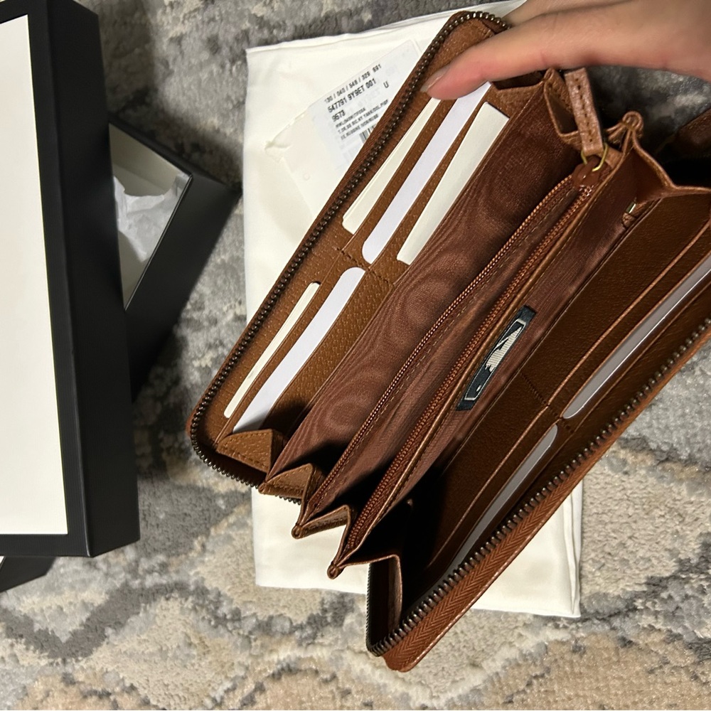 New Gucci Long Wallet Yankees GG Supreme Brown Zip Long Wallet Beige With Box - Picture 4 of 6